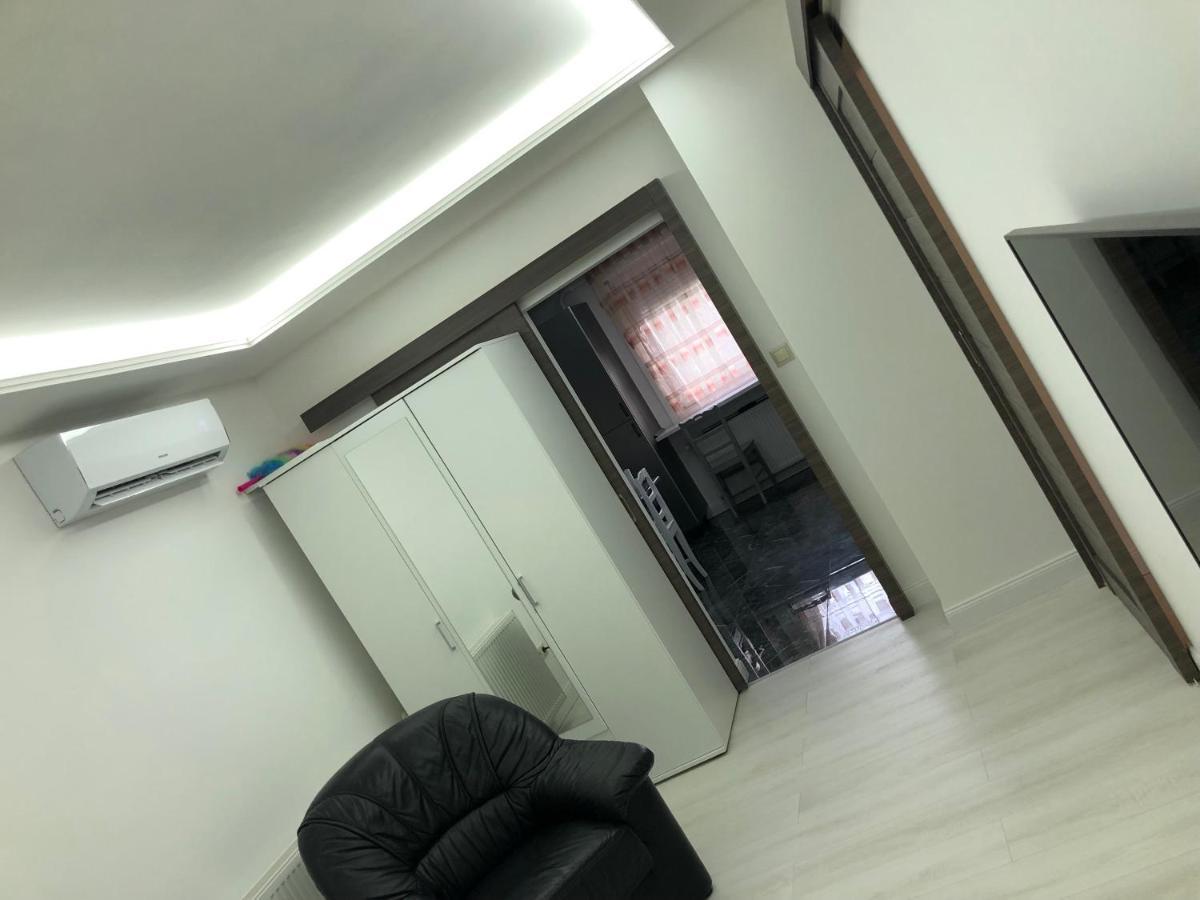 Bezso Apartman Hajduszoboszlo Exterior photo