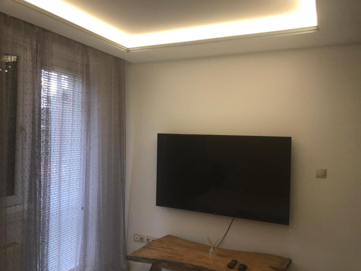 Bezso Apartman Hajduszoboszlo Exterior photo