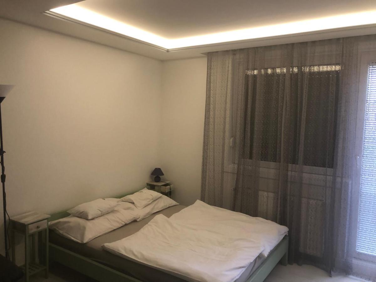 Bezso Apartman Hajduszoboszlo Exterior photo